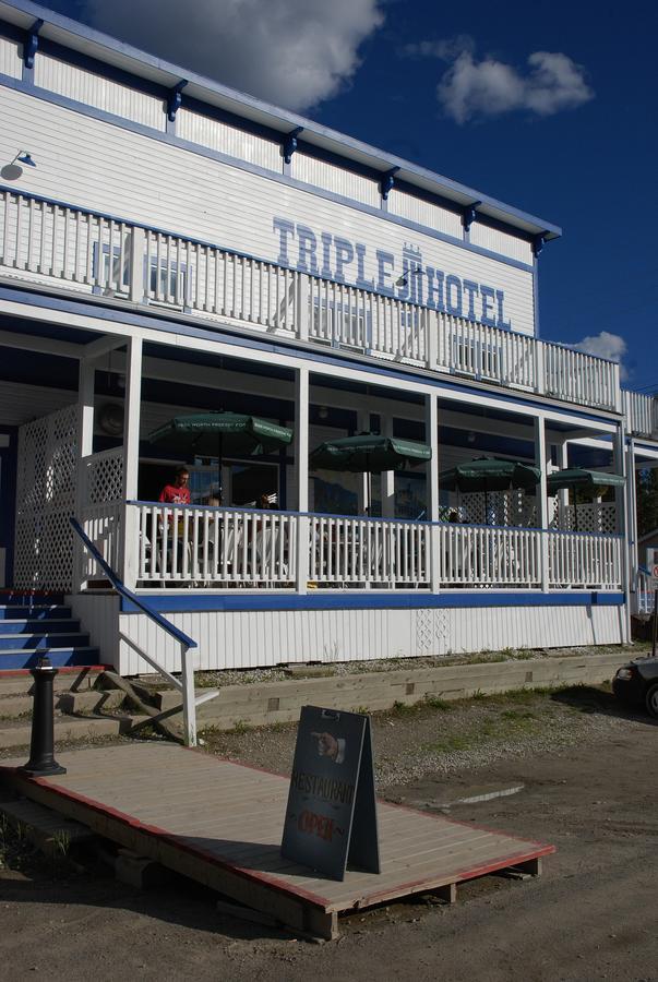 Triple J Hotel Dawson City Extérieur photo