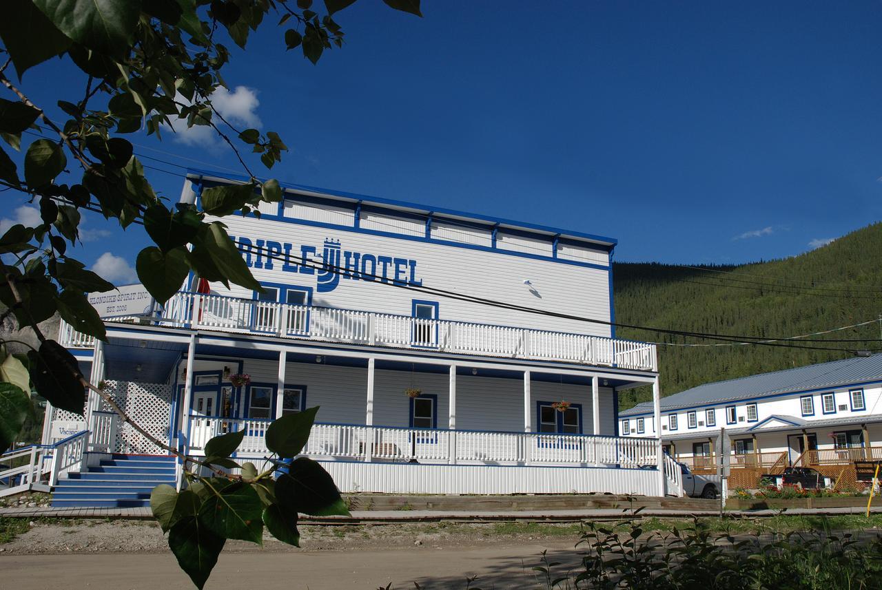 Triple J Hotel Dawson City Extérieur photo