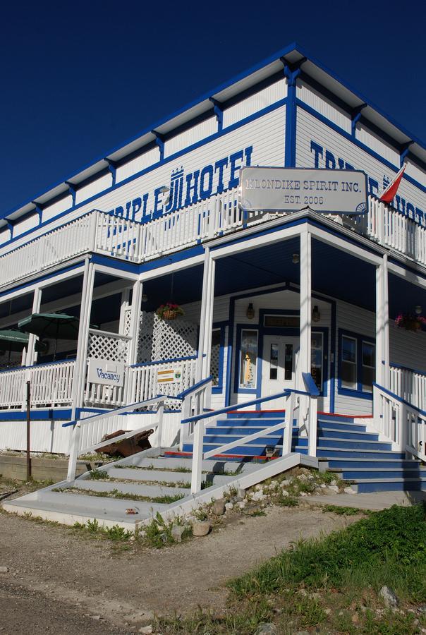 Triple J Hotel Dawson City Extérieur photo