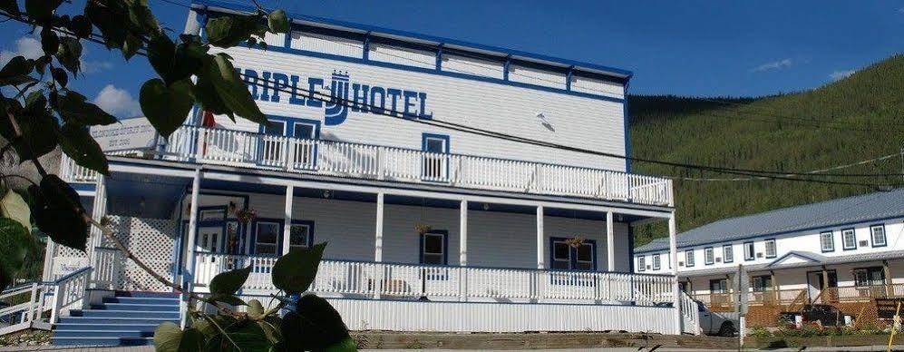 Triple J Hotel Dawson City Extérieur photo