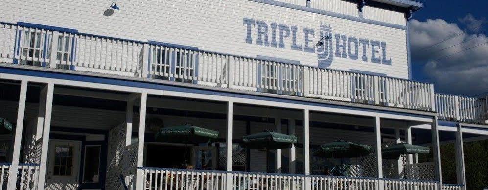 Triple J Hotel Dawson City Extérieur photo